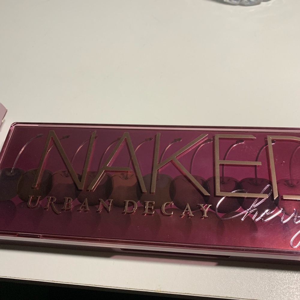 Urban decay naked cherry palette